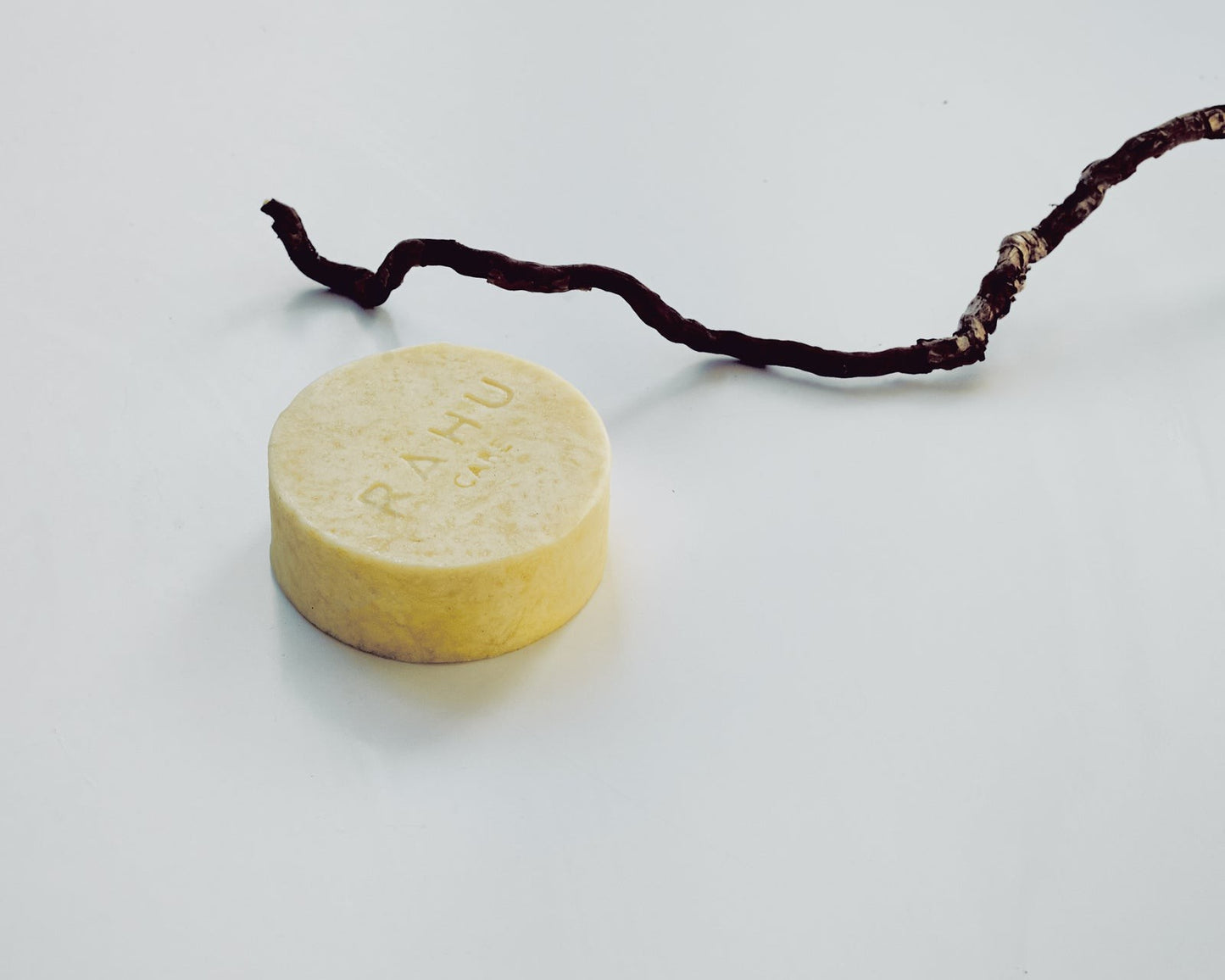 SCALP Skincare Solid Shampoo With Rosemary Extract